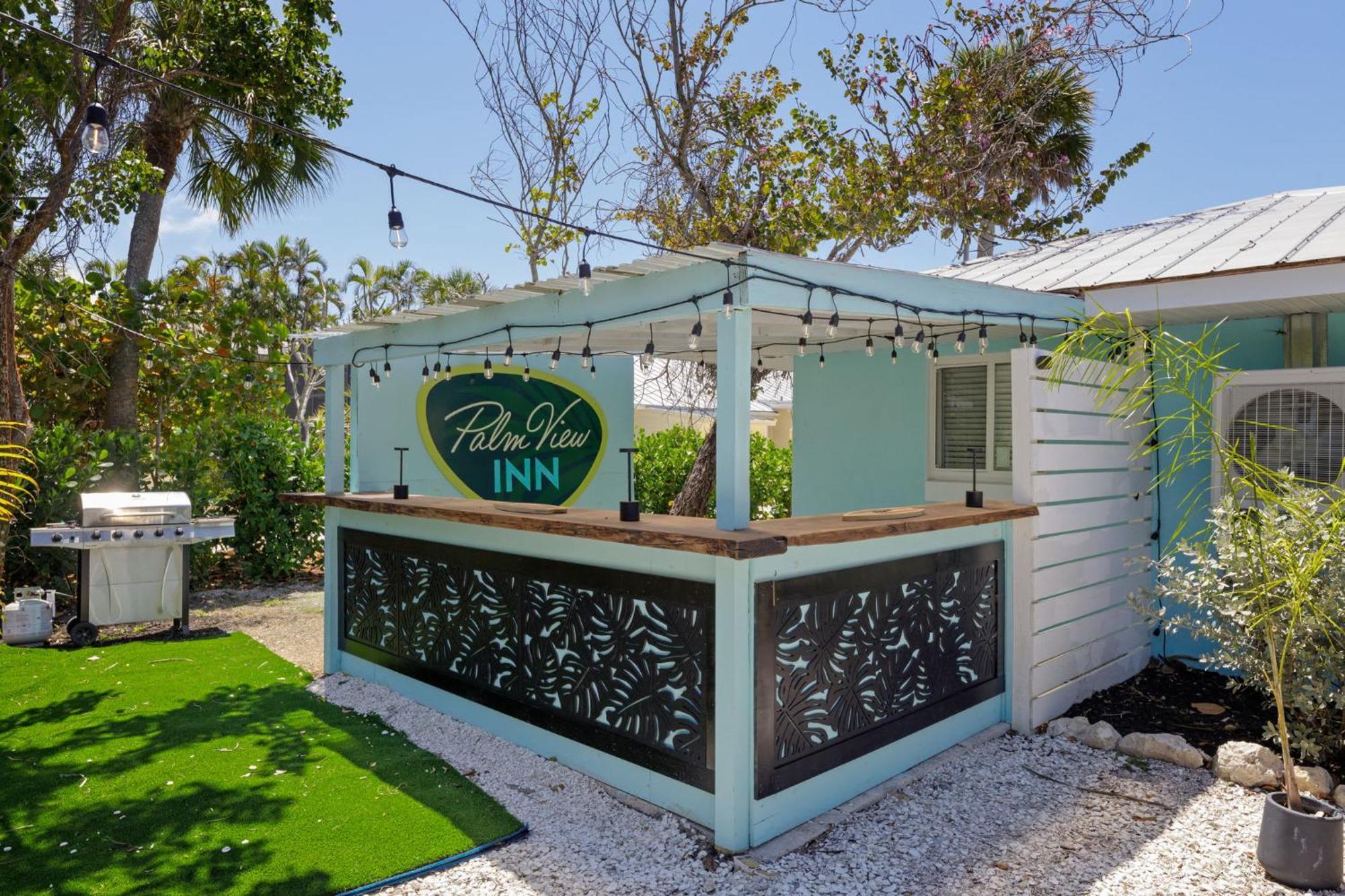 Captain Ed's - Charming At Palmview Of With Bikes Holiday home Sanibel